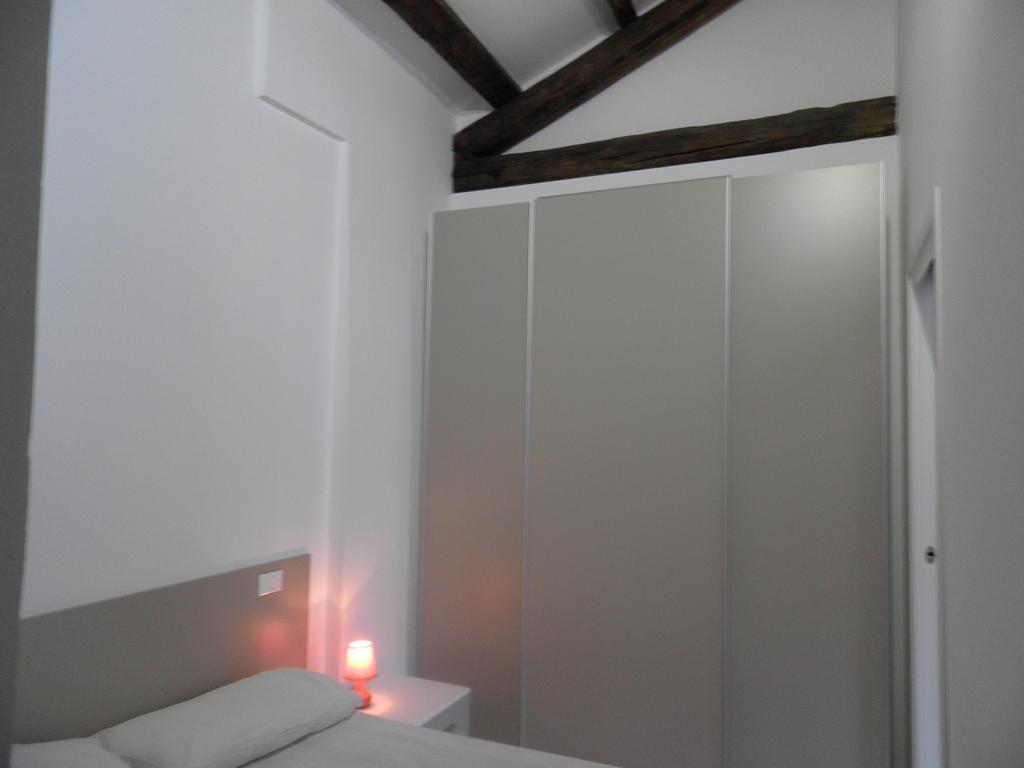 Attico Biennale Venezia Nuovissimo Apartment Room photo
